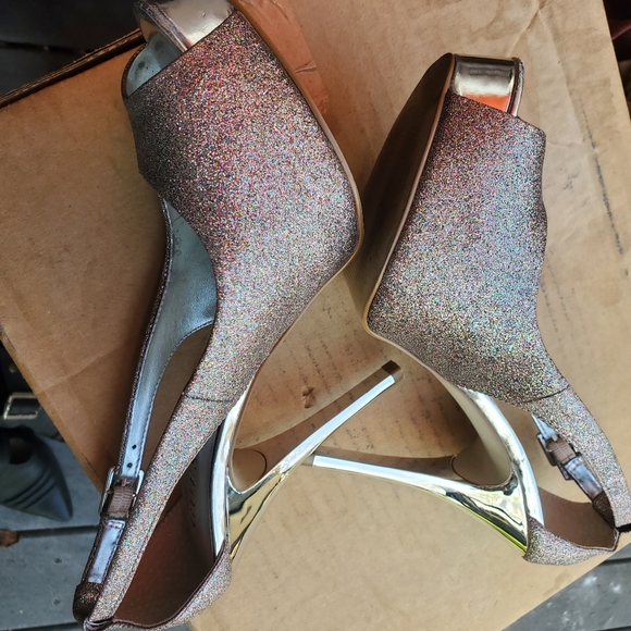 Guess alcott peep toe sandal heel size 8 silver sparkle - Picture 4 of 9